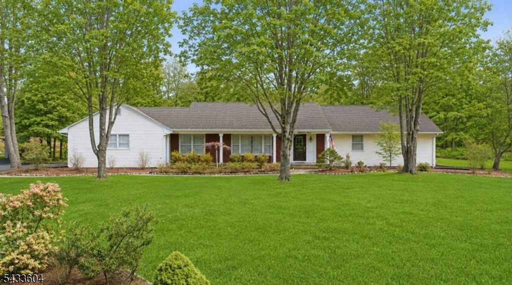 23 JAN RIVER DRIVE, Upper Saddle River Boro, NJ 07458