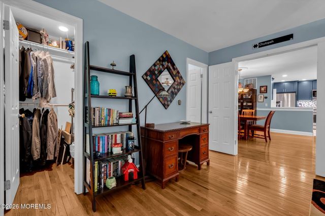 364 Mayfair Place, Morganville, NJ 07751
