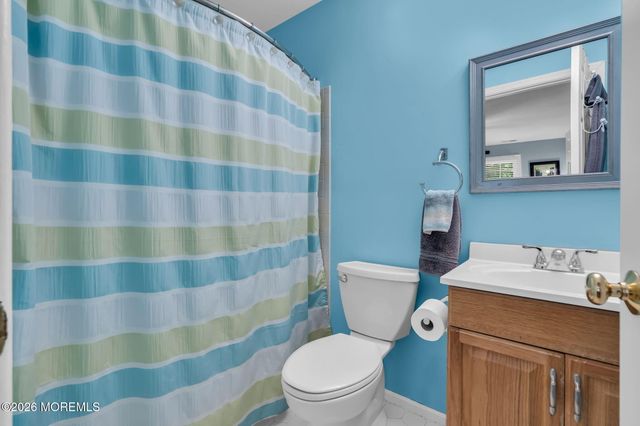 364 Mayfair Place, Morganville, NJ 07751