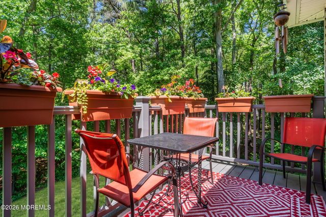 364 Mayfair Place, Morganville, NJ 07751