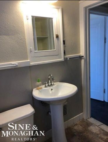 1134 Wayburn Street 2S, Grosse Pointe Park, MI 48236