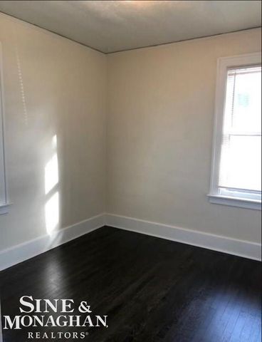 1134 Wayburn Street 2S, Grosse Pointe Park, MI 48236