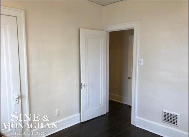 1134 Wayburn Street 2S, Grosse Pointe Park, MI 48236