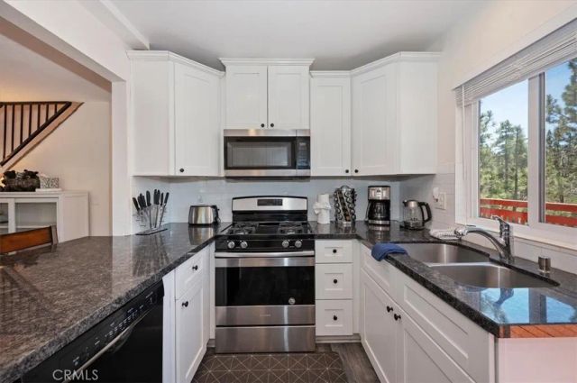 490 Vista, Big Bear Lake, CA 92315