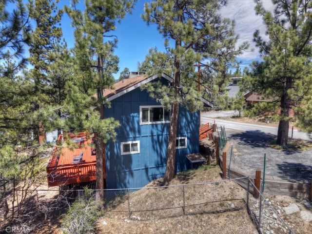 490 Vista, Big Bear Lake, CA 92315