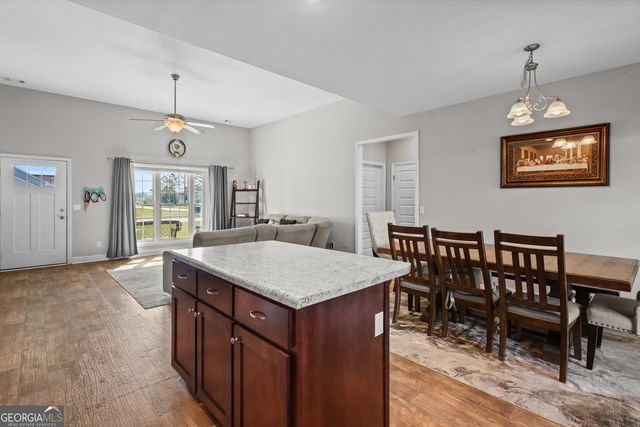 301 Tallulah Bend, Ellabell, GA 31308