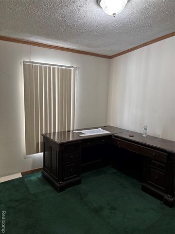 312 Black Oak, Flint, MI 48506