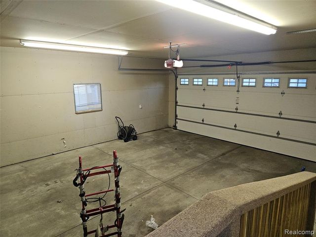 312 Black Oak, Flint, MI 48506