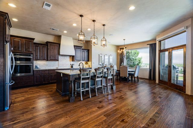 4308 Willow View Lane NW, Albuquerque, NM 87120