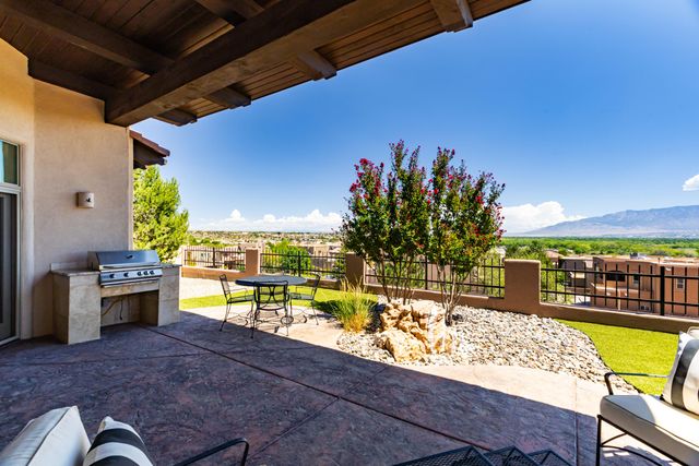 4308 Willow View Lane NW, Albuquerque, NM 87120