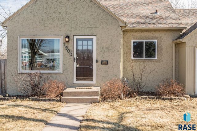 1900 S Lake Ave Avenue, Sioux Falls, SD 57105