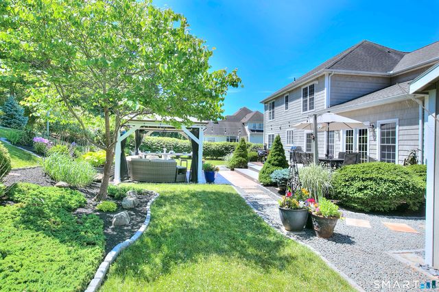 25 Block Farm Road, Monroe, CT 06468