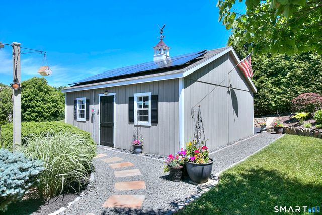 25 Block Farm Road, Monroe, CT 06468