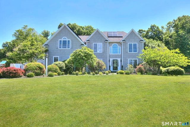 25 Block Farm Road, Monroe, CT 06468