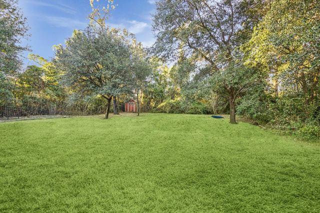 13200 N Decker Drive, Magnolia, TX 77355