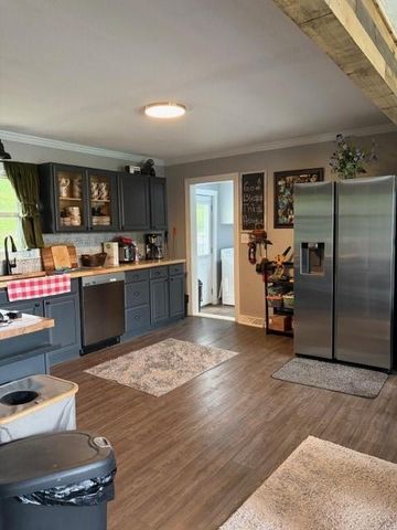 101 Academy Street, Platte City, MO 64079