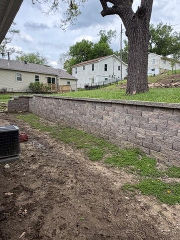 101 Academy Street, Platte City, MO 64079