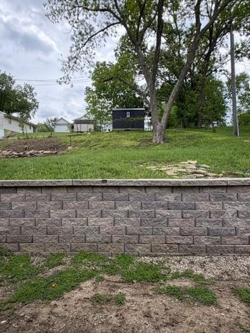 101 Academy Street, Platte City, MO 64079