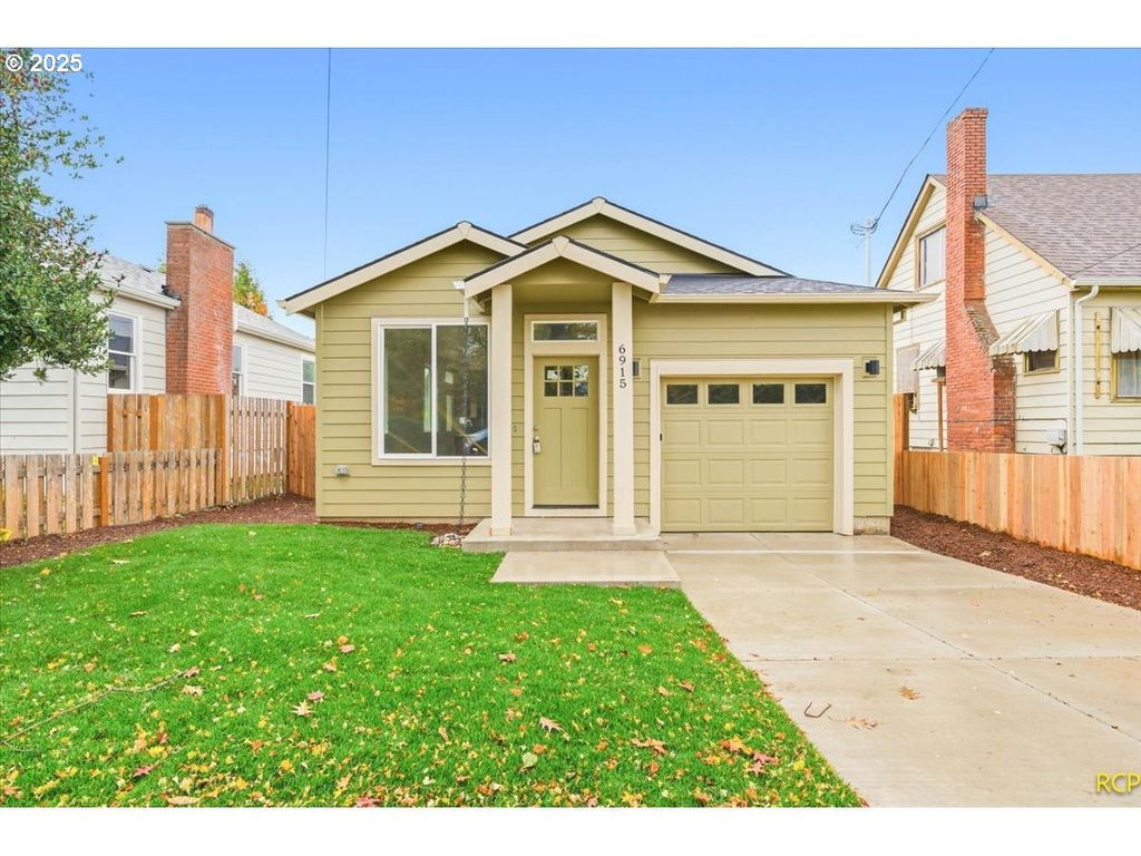6915 N Smith St, Portland, OR 97203