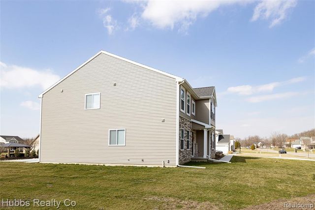 7340 Westminster Circle, Grand Blanc, MI 48439