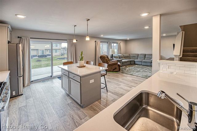 7340 Westminster Circle, Grand Blanc, MI 48439