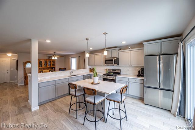 7340 Westminster Circle, Grand Blanc, MI 48439