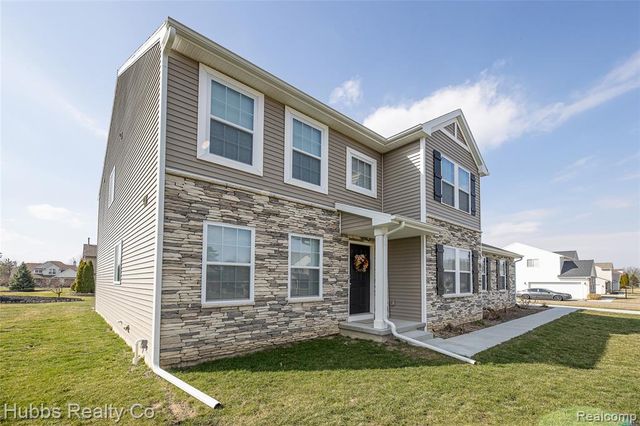 7340 Westminster Circle, Grand Blanc, MI 48439