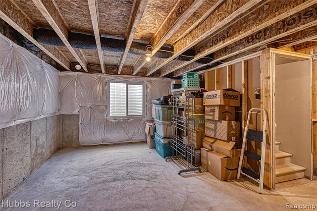 7340 Westminster Circle, Grand Blanc, MI 48439