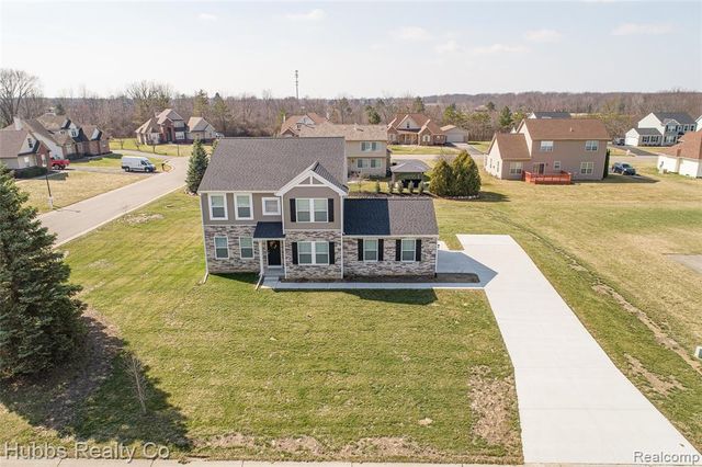 7340 Westminster Circle, Grand Blanc, MI 48439
