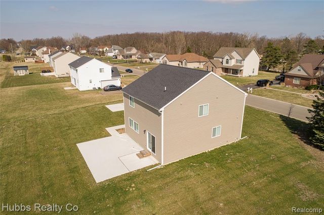 7340 Westminster Circle, Grand Blanc, MI 48439