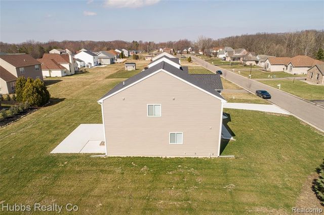 7340 Westminster Circle, Grand Blanc, MI 48439