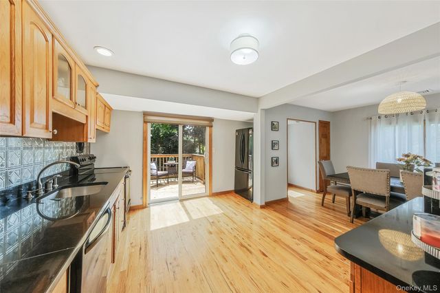 103 Stephen Road, Bayport, NY 11705