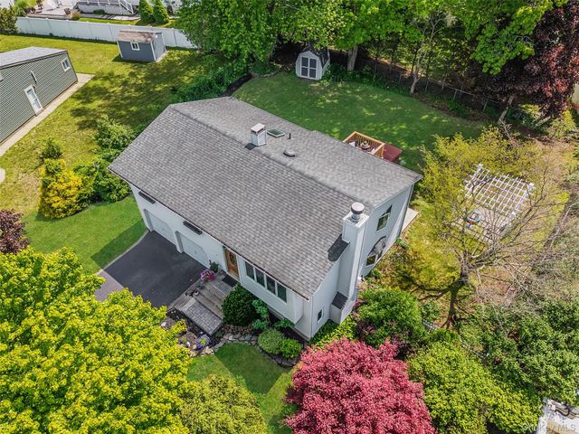 103 Stephen Road, Bayport, NY 11705
