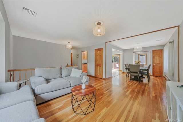 103 Stephen Road, Bayport, NY 11705