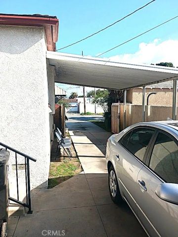 8715 S Van Ness, Inglewood, CA 90305