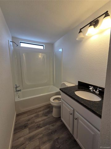 1560 E Street, Golden, CO 80401