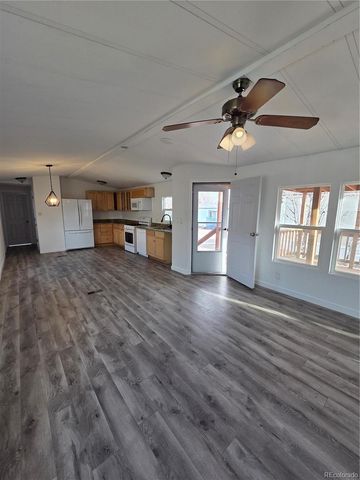 1560 E Street, Golden, CO 80401