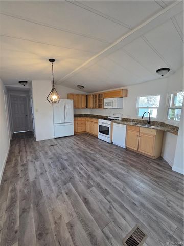 1560 E Street, Golden, CO 80401