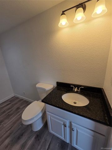 1560 E Street, Golden, CO 80401