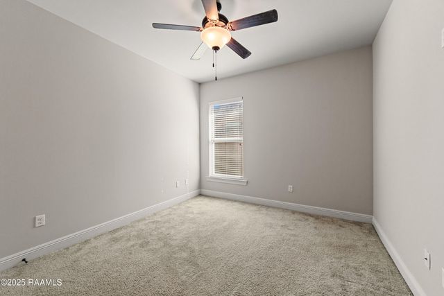 208 Meadowland Drive, Lafayette, LA 70507