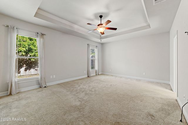 208 Meadowland Drive, Lafayette, LA 70507