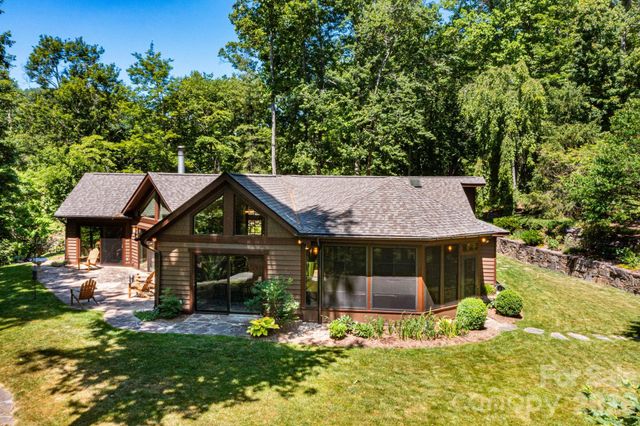 29 Gardner Drive, Asheville, NC 28803