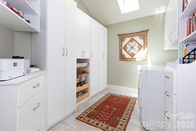 29 Gardner Drive, Asheville, NC 28803