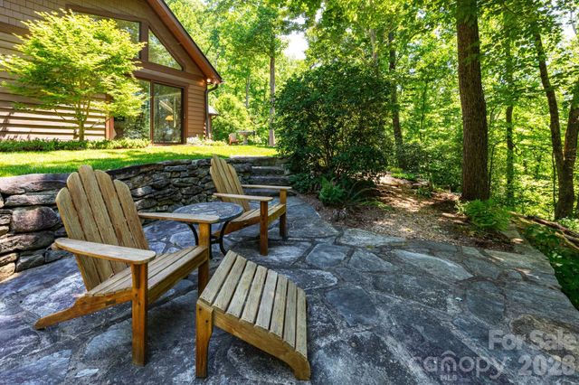 29 Gardner Drive, Asheville, NC 28803