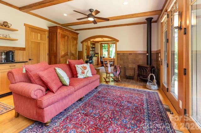29 Gardner Drive, Asheville, NC 28803