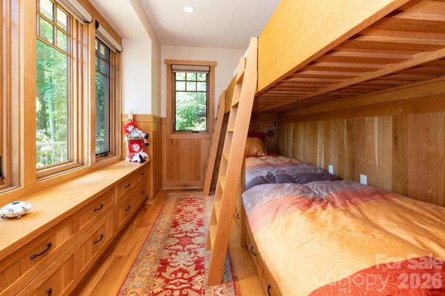 29 Gardner Drive, Asheville, NC 28803