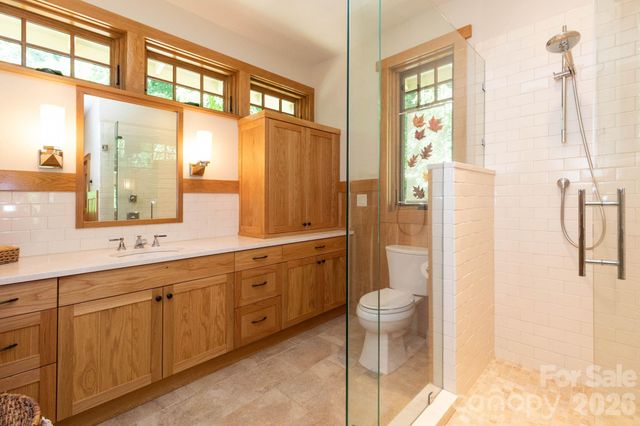 29 Gardner Drive, Asheville, NC 28803