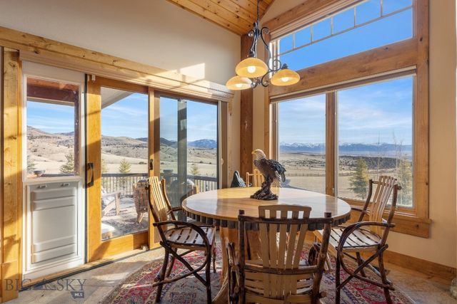 330 Yucca Pass Road, Manhattan, MT 59741