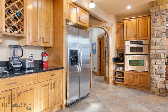 330 Yucca Pass Road, Manhattan, MT 59741