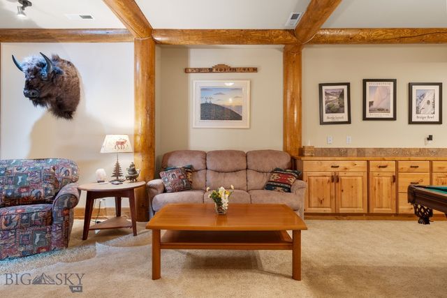 330 Yucca Pass Road, Manhattan, MT 59741